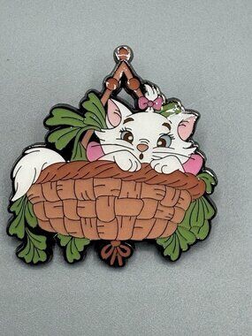 Loungefly Disney Cats In Plants MARIE Aristocats Mystery Pin New Open Box